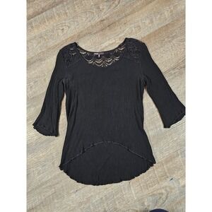 Love Culture Black Gauze Crochet Lace High Low Bell Sleeve Blouse Womens Small